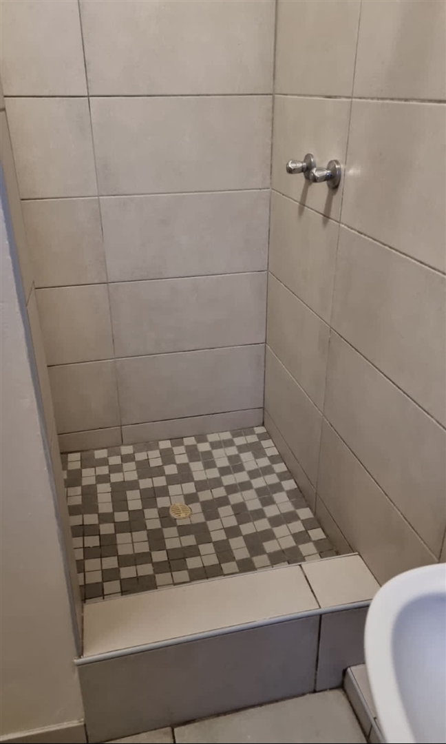 8 Bedroom Property for Sale in Quigney Eastern Cape